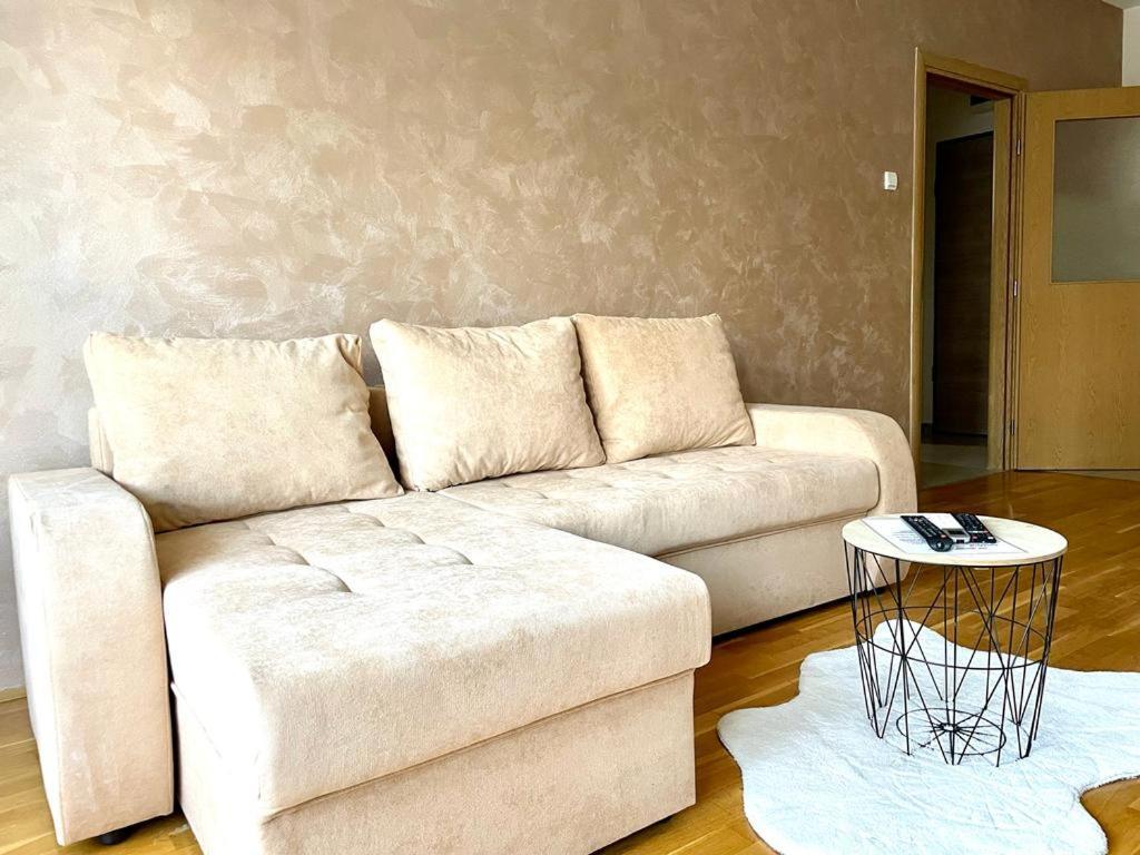 Nakii Apartmani Podgoriçe Dış mekan fotoğraf